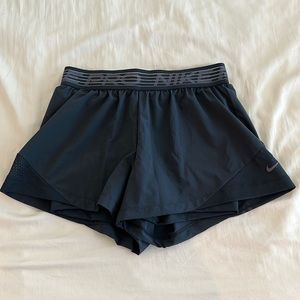 Nike Pro Women’s shorts, Black, Size medium